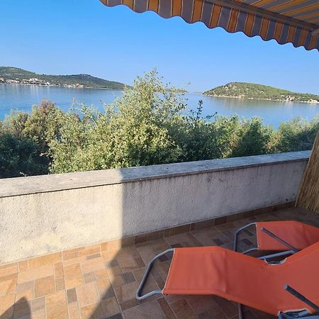 Villa Rose Ann Rogoznica  Rom bilde